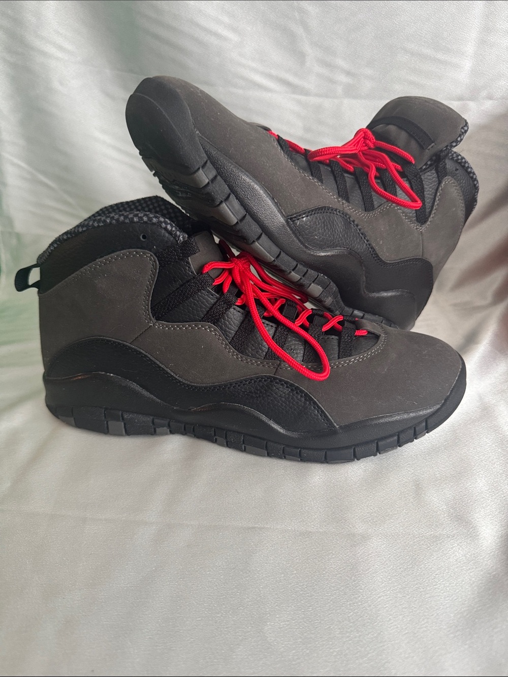 Nike Air Jordan 10 Retro "Shadow" sneakers.